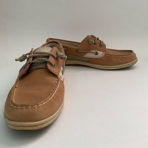 Sperry boat shoes